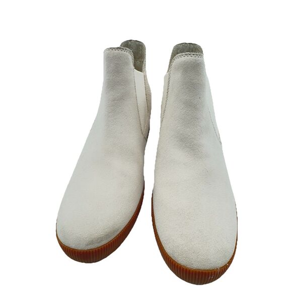 Sorel Out N About SlipOn Womens Booties Sz 7.5 WdgeHeel Chalk White Suede Boots - Picture 2 of 8